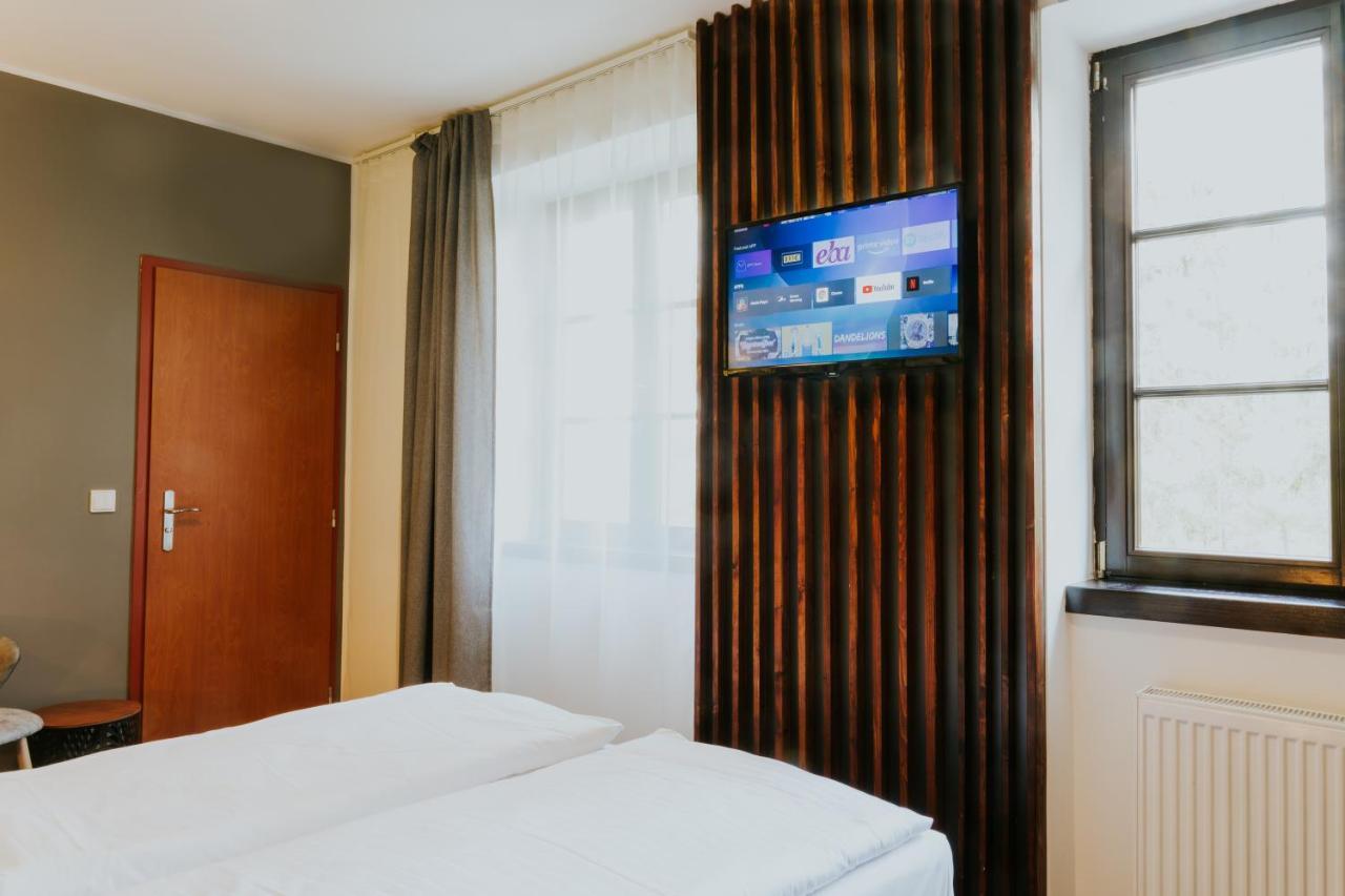 Wellness Hotel Liberecka Vysina エクステリア 写真